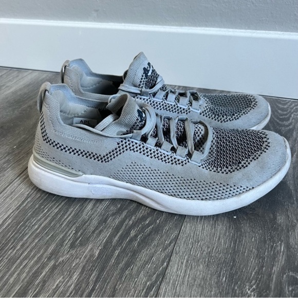 APL Women's TechLoom Breeze - Picture 3 of 8